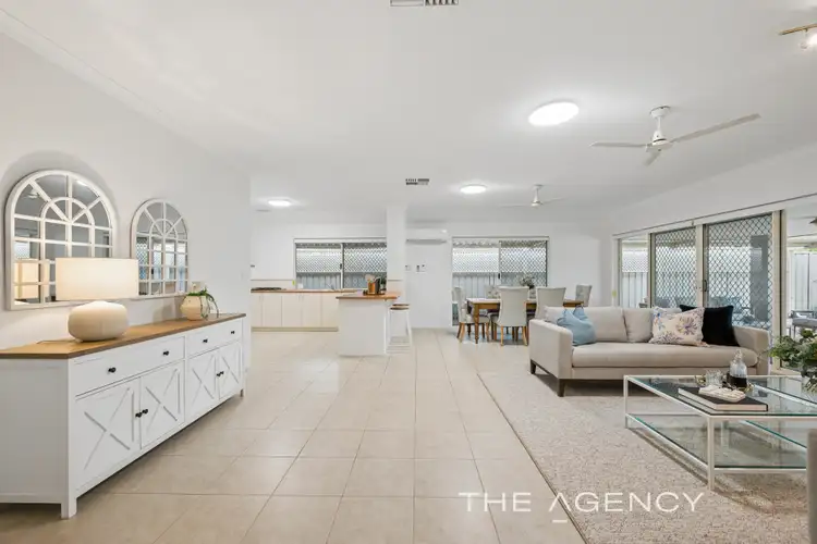 14 Silvereye Close