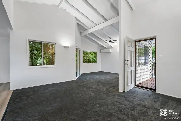 498 Tweed Valley Way