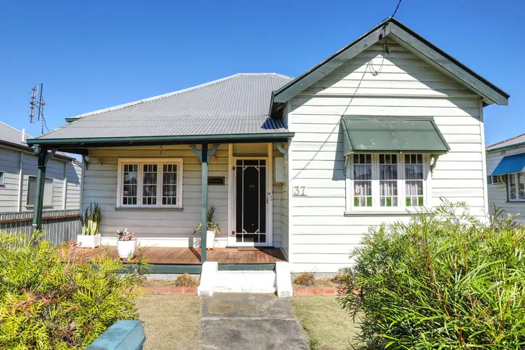37 Allandale Road