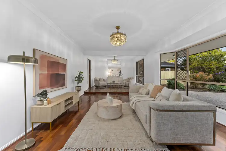 43 Casuarina Crescent