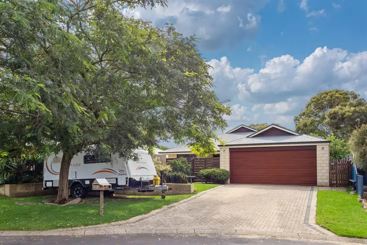 9 Wattle Place