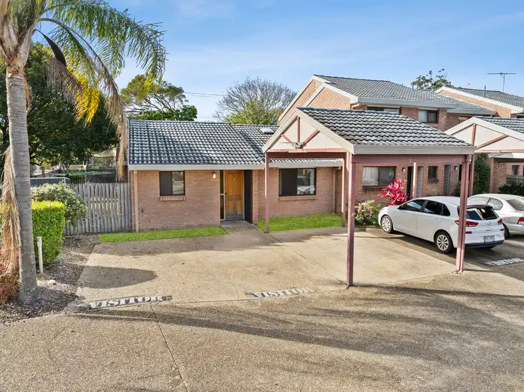 13 Holland Crescent