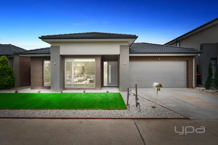 29 Gem Crescent