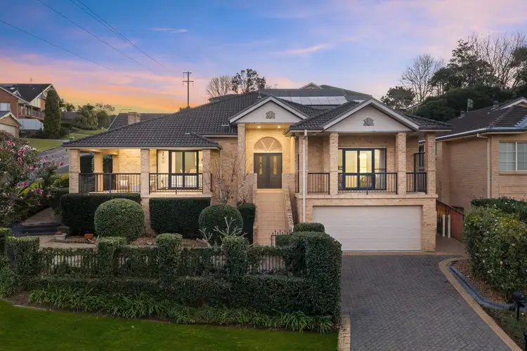 1 Mayfair Close