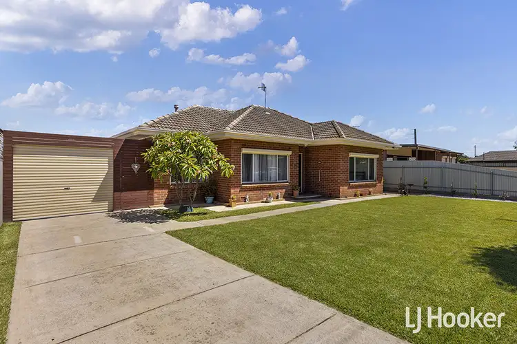 4 Camilla Avenue