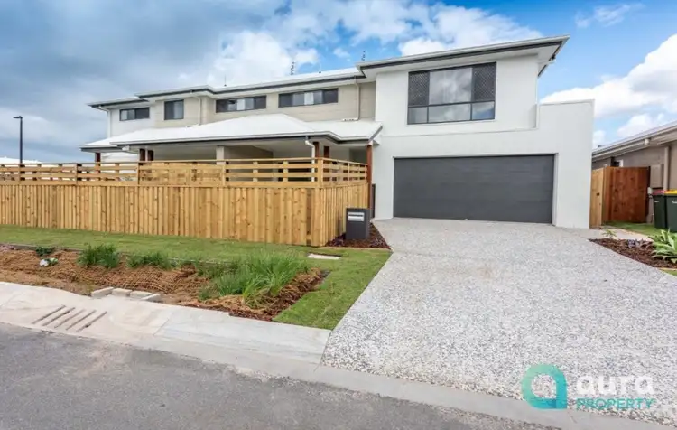2/33 Meredith Crescent