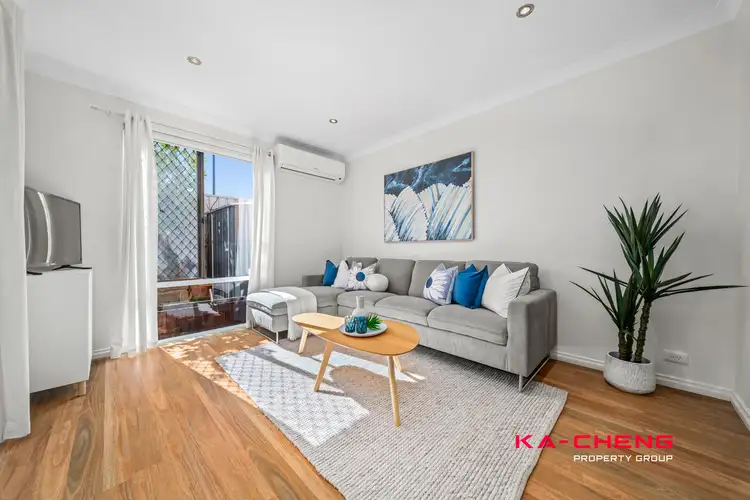 22 Hookwood Road