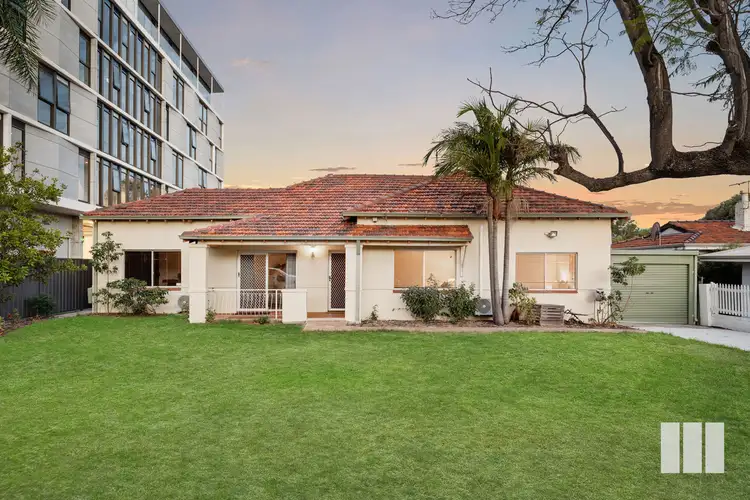 4 Edgecumbe Street