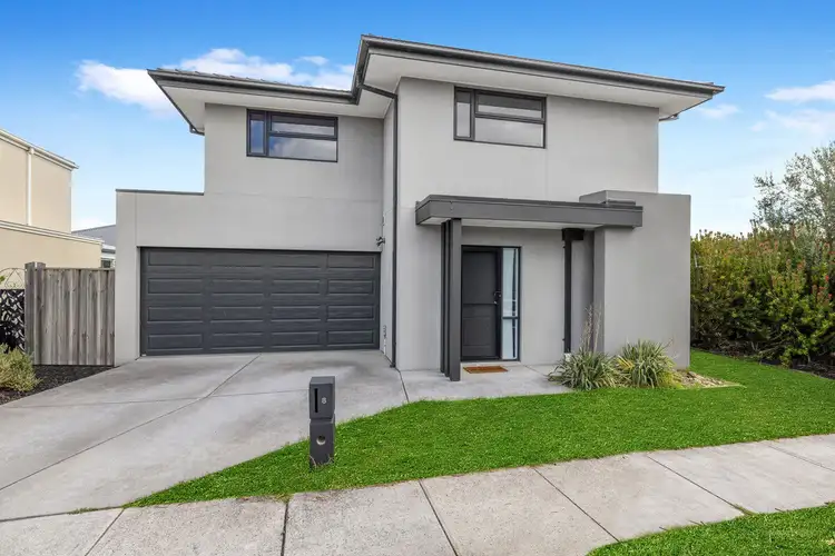 8 Parker Street