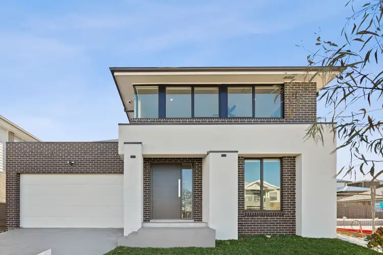15 Giovanni Street, Oran Park NSW 2570
