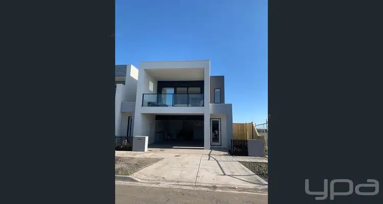 21 Astoria Road