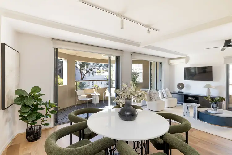 11-21 Flinders Street