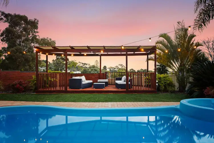 1 Rocklyn Court