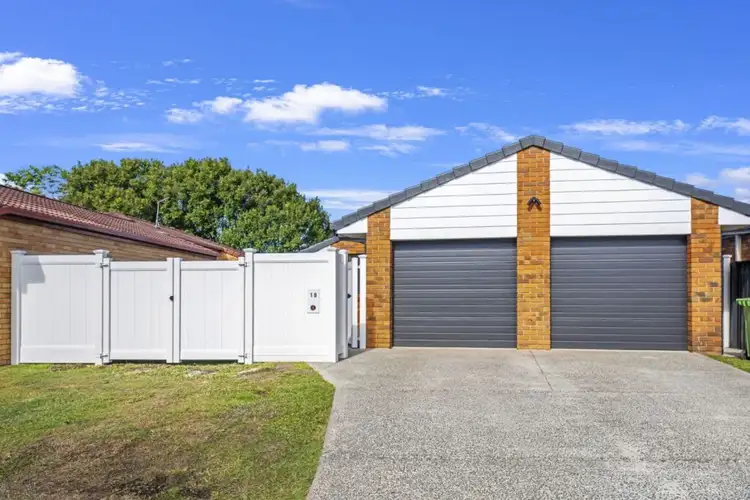 18 Altissimo Close