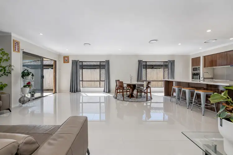103 Campbell Drive, Mango Hill QLD 4509