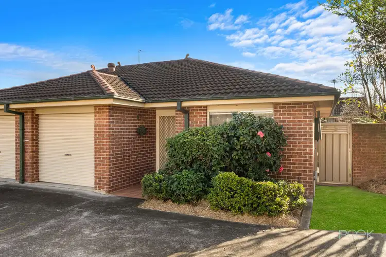 6 Richard Street