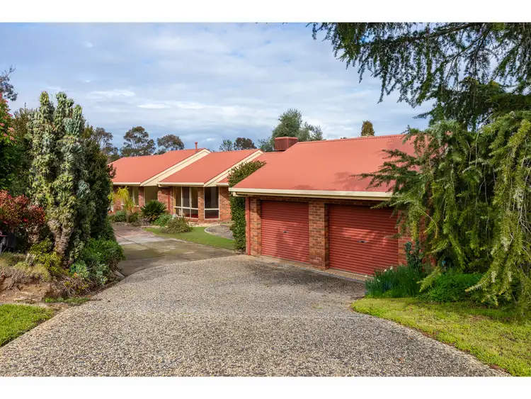 17 Quinton Court