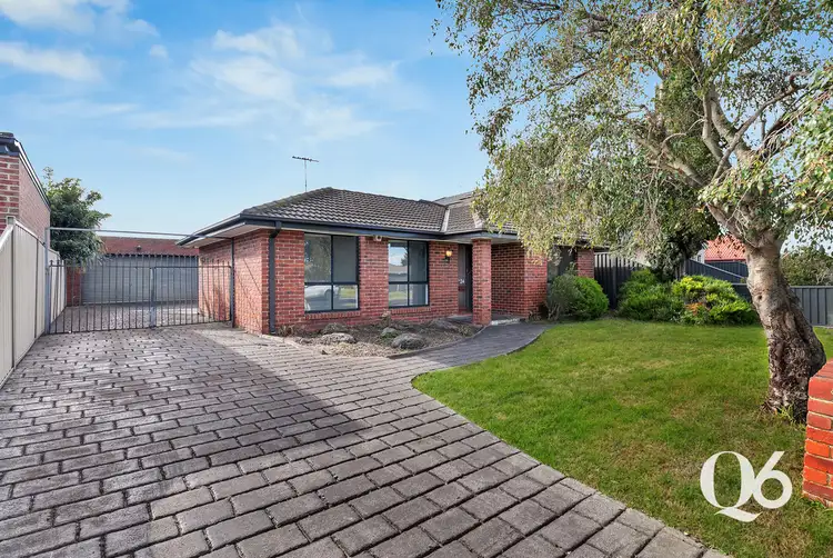 24 Paraburdoo Lane