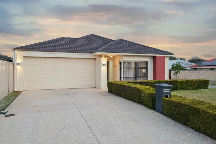 13 Northwood Loop