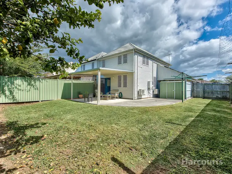 8 Desert Willow Way