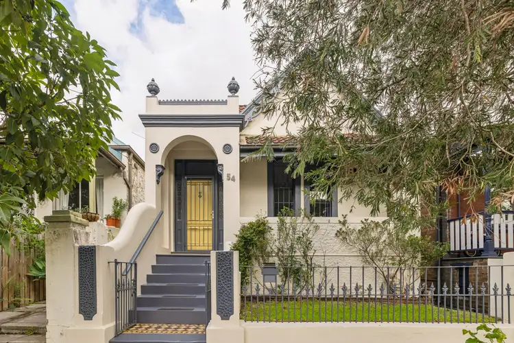 54 Samuel Street