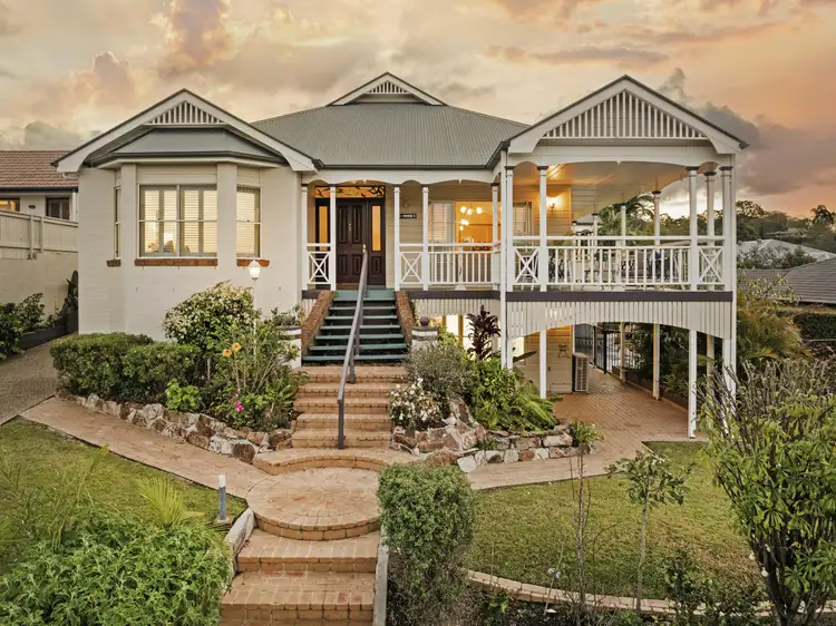 33 Clare Place
