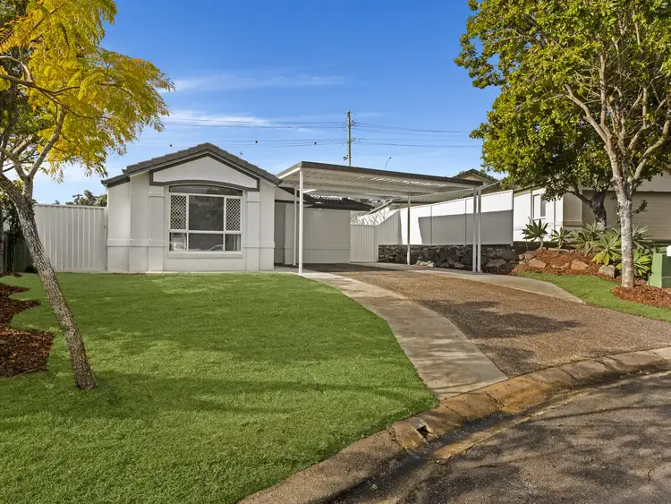 7 Madeline Street