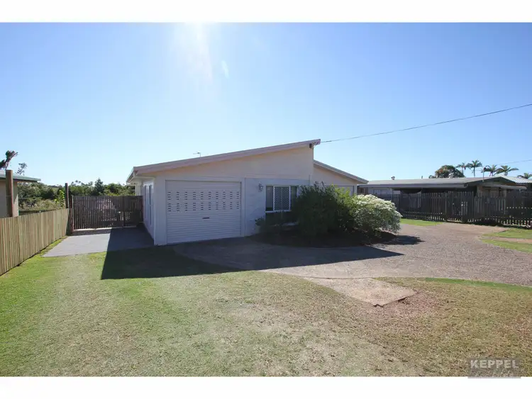 Second view of Homely unit listing, 2/27 Swordfish Avenue, Taranganba QLD 4703
