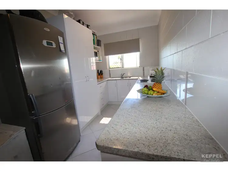 Third view of Homely unit listing, 2/27 Swordfish Avenue, Taranganba QLD 4703
