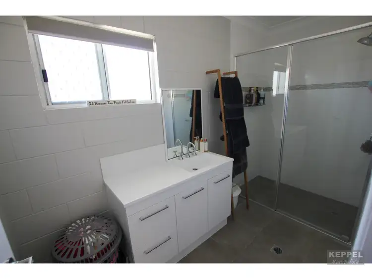 Sixth view of Homely unit listing, 2/27 Swordfish Avenue, Taranganba QLD 4703