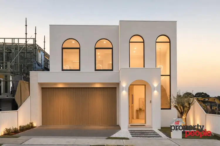4 Cotentine Street