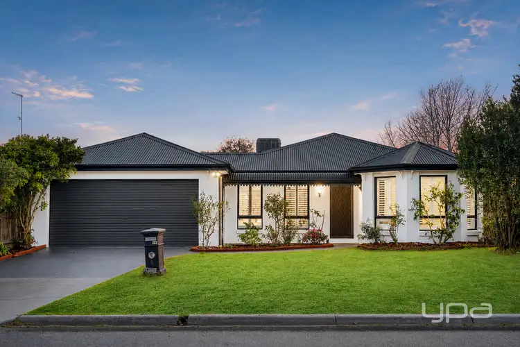 8 Teatree Place