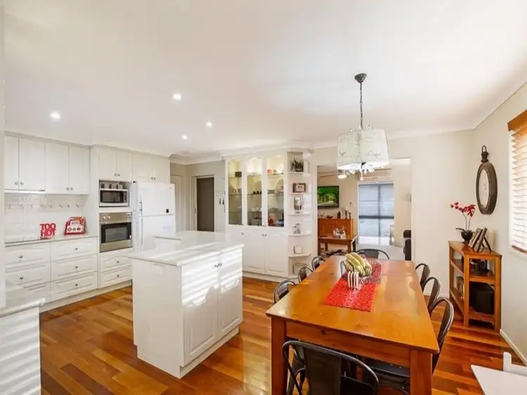 Fourth view of Homely house listing, 2 Moyna Court, Harristown QLD 4350