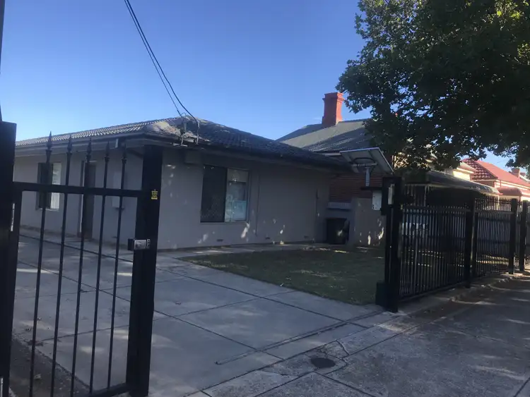 27 East Street