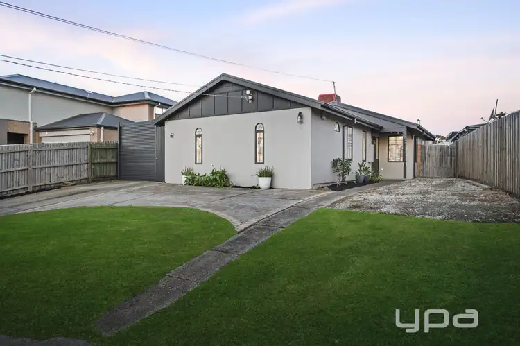74 Toora Drive