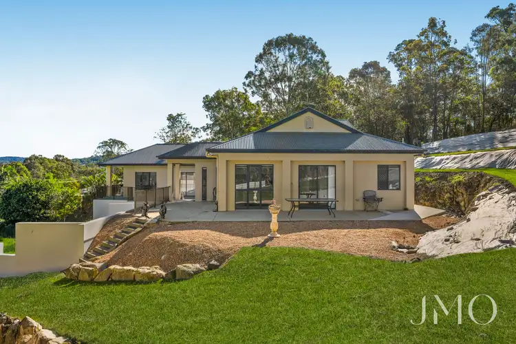25 Enkleman Road