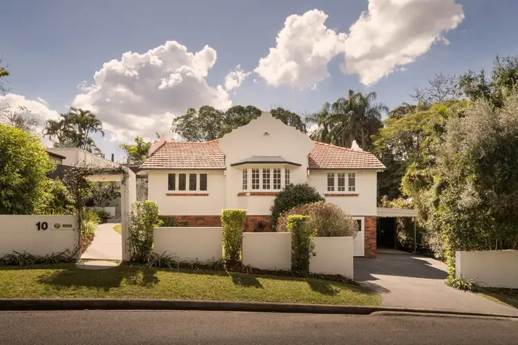 10 Kinkade Avenue
