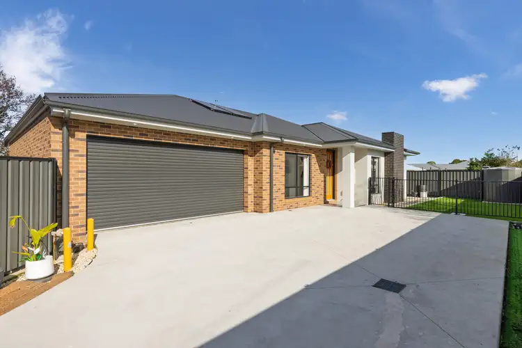 243A Guthridge Parade
