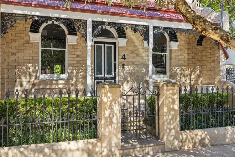4 Reserve Street