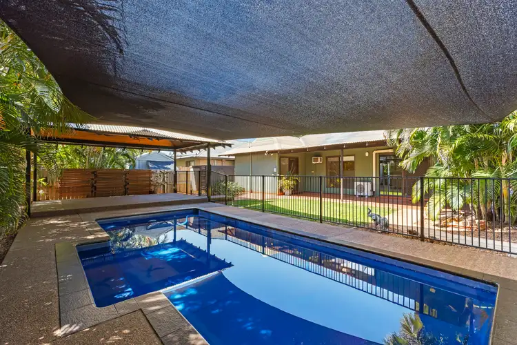 26 Lorikeet Drive