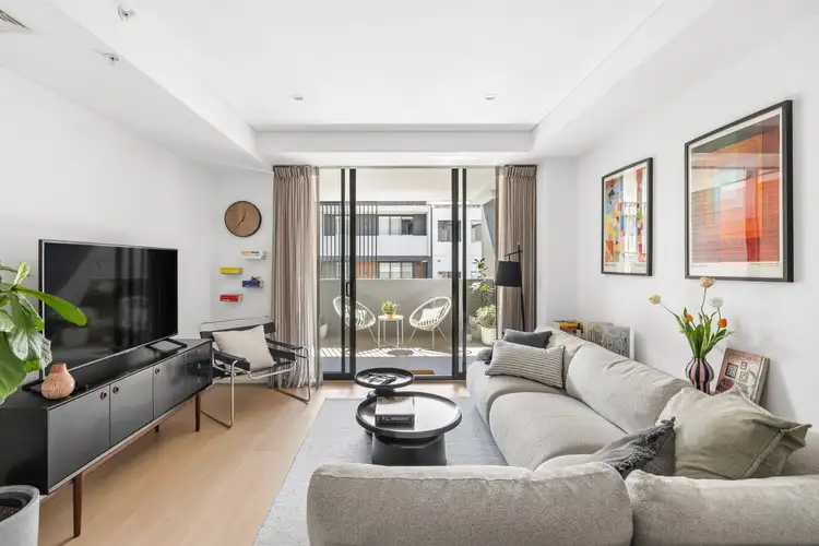 819 New Canterbury Road