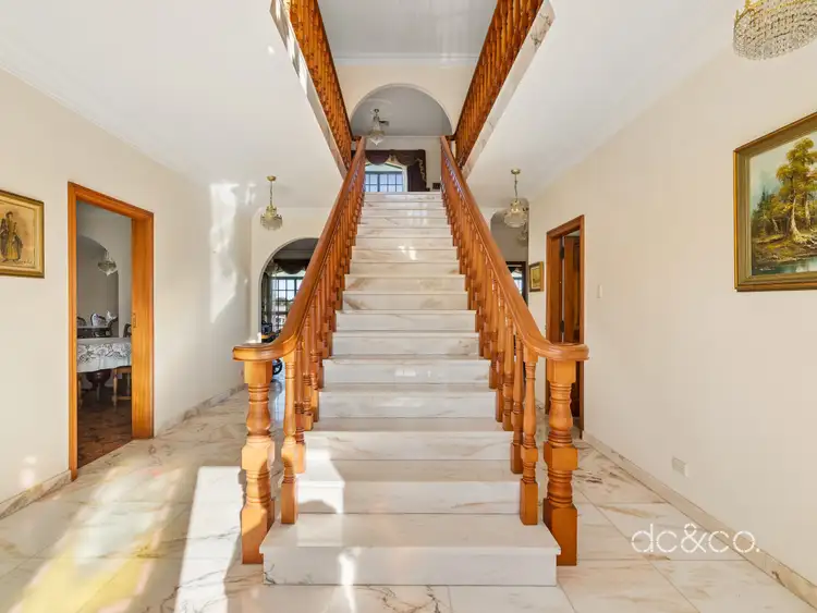 82 Blackwall Point Road