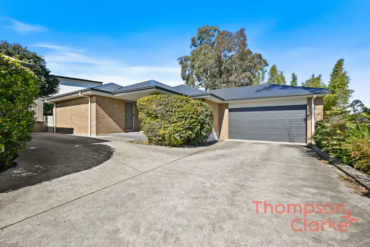 61 Clayton Crescent