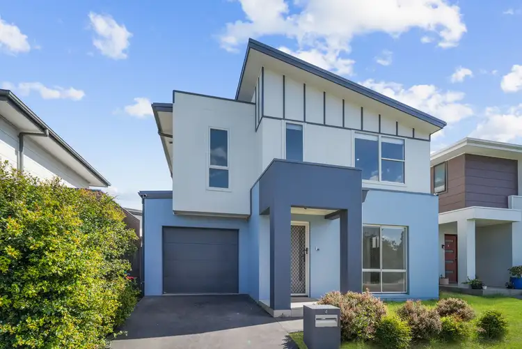 4 Renwick Street