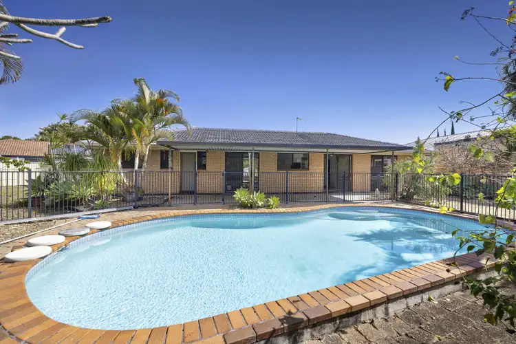 3 Goroka Court