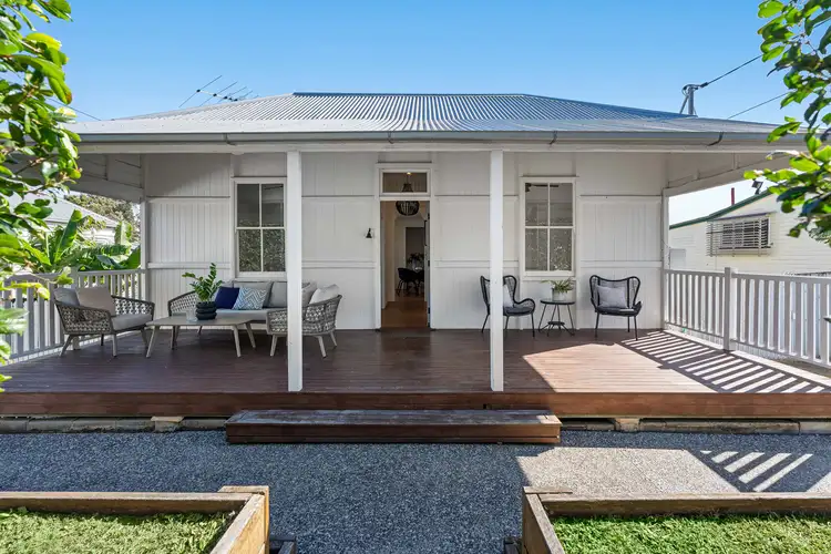 63 Barrinia Street