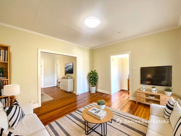 12 Dawson Road