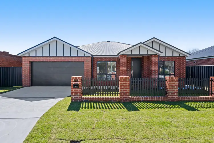 386 Logan Road