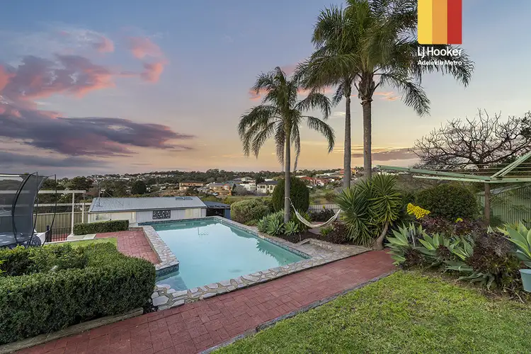 33 McGowan Road, Para Hills SA 5096