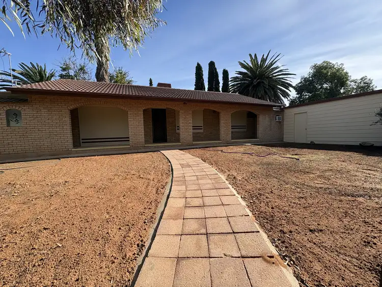 1 Mosely Street